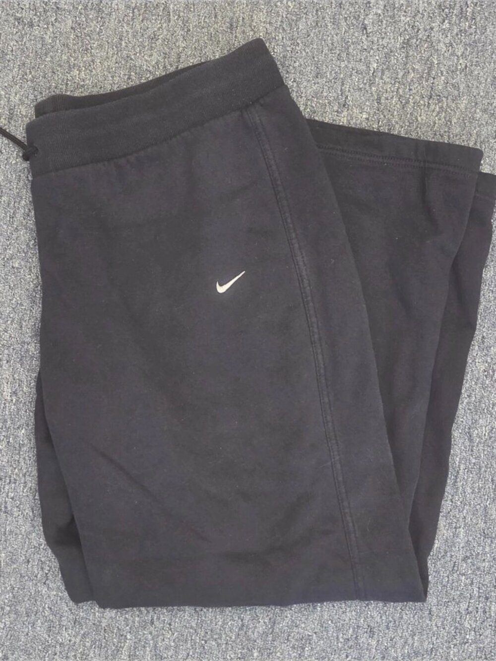 Nike Womens Sweatpant Size XL Black Baggy Relaxed Fit Drawstring Swoosh